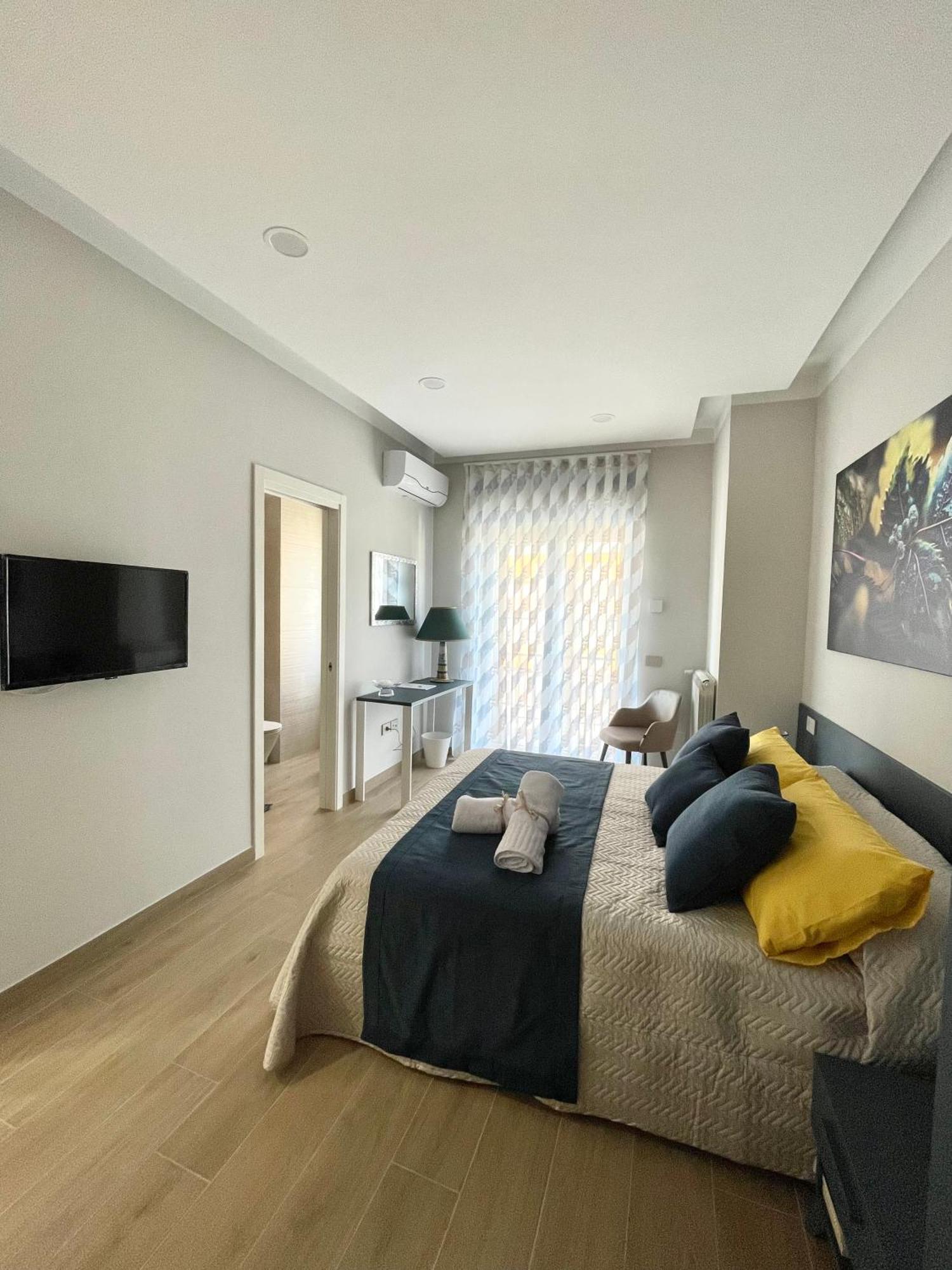 Colombo Suite Cassino Exteriör bild